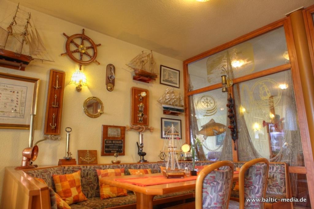 Hotel Nordwind Lohme Extérieur photo